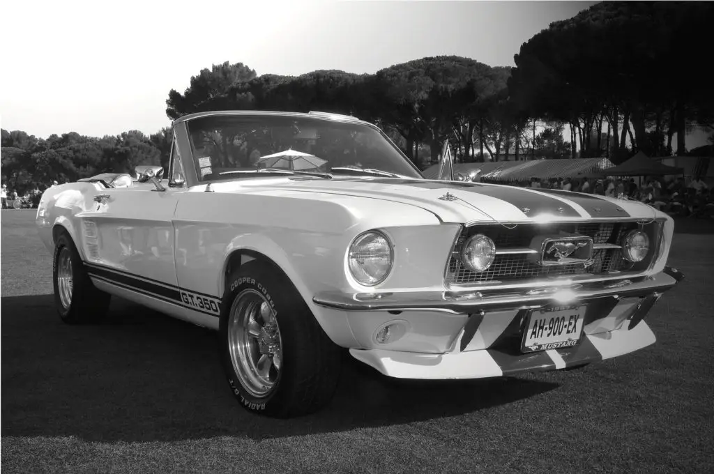 Une voiture de collection